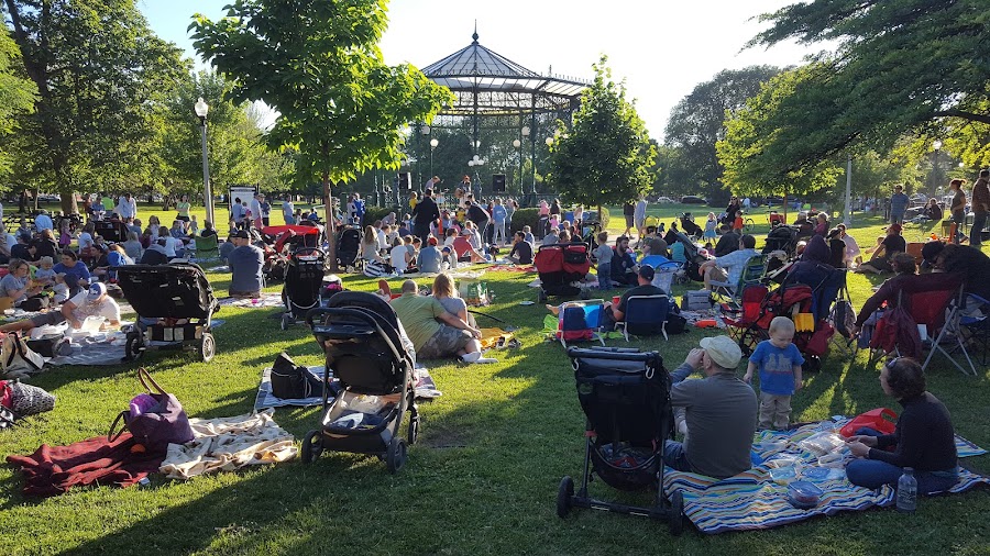 Welles (Gideon) Park